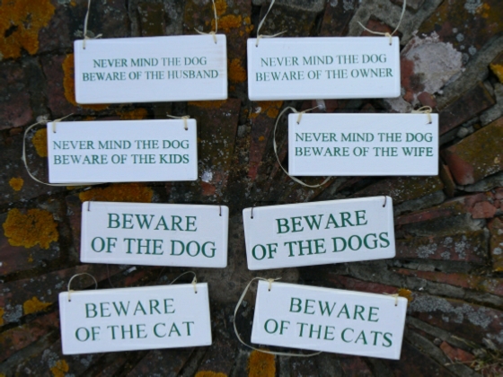 Signs in French or German | From Je suis dans le jardin to Ich bin im garten